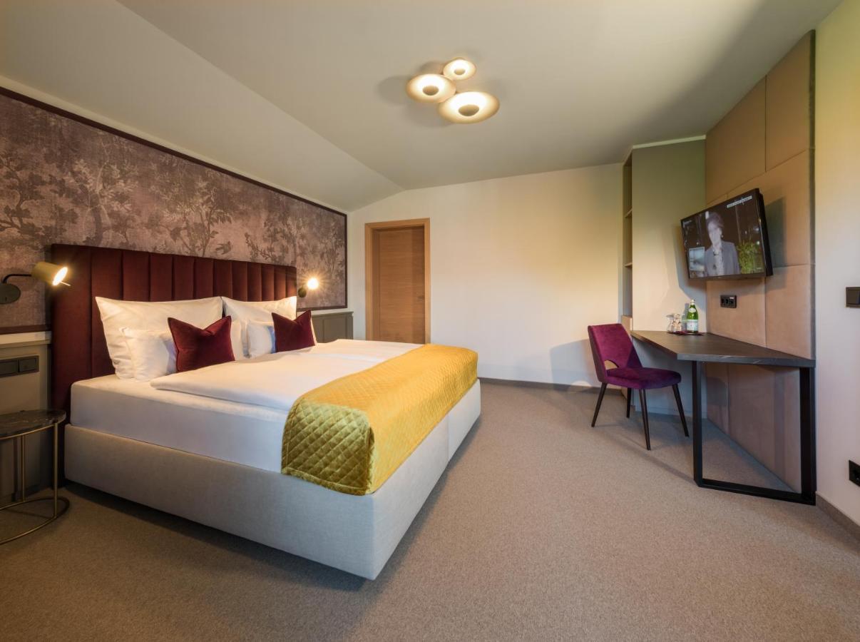 Hotel Hennersberg Wörgl Екстериор снимка