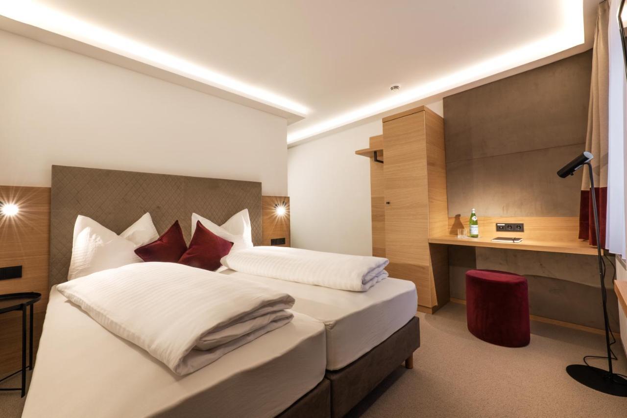 Hotel Hennersberg Wörgl Екстериор снимка