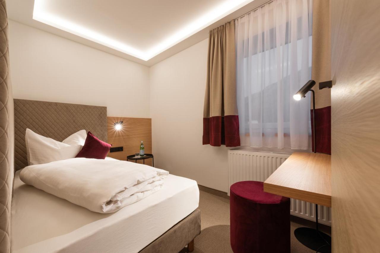 Hotel Hennersberg Wörgl Екстериор снимка